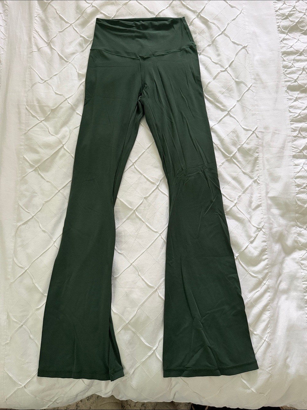 aerie OFFLINE High-Rise Bootcut Leggings in Deep Green